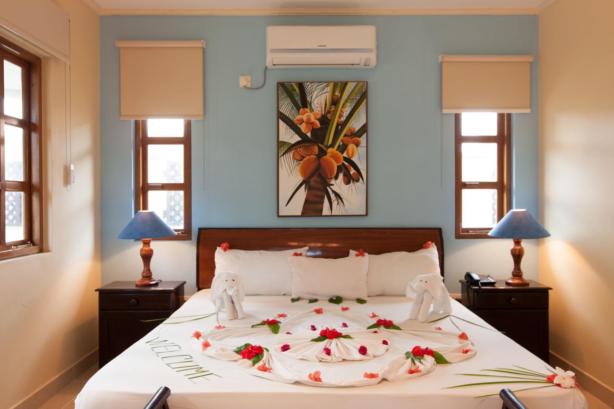 เลอ รีแลกซ์ เซลฟ์ คาเทอร์ริง อพาร์ตเมนต์ Apartment ลาดิก ภายนอก รูปภาพ
