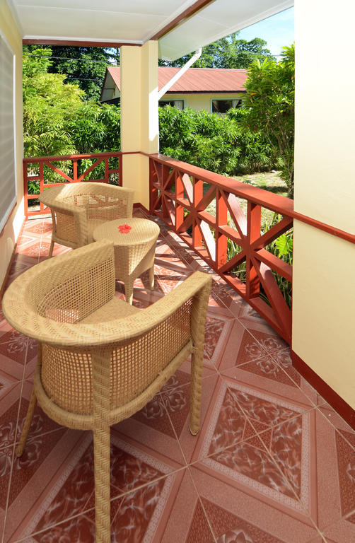 เลอ รีแลกซ์ เซลฟ์ คาเทอร์ริง อพาร์ตเมนต์ Apartment ลาดิก ภายนอก รูปภาพ