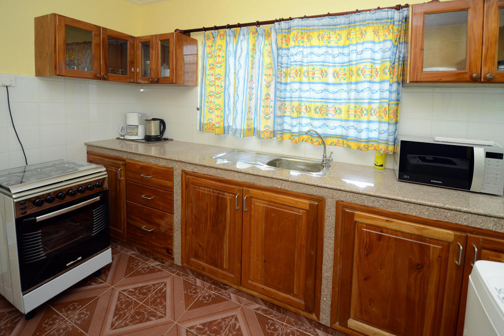 เลอ รีแลกซ์ เซลฟ์ คาเทอร์ริง อพาร์ตเมนต์ Apartment ลาดิก ห้อง รูปภาพ